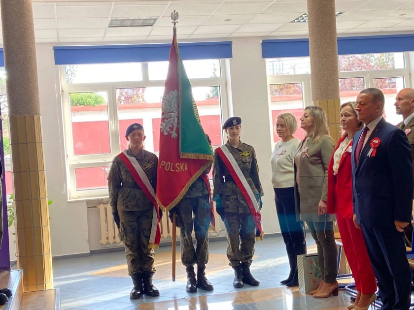 Święto Odzyskania Niepodległości w ZSEiT