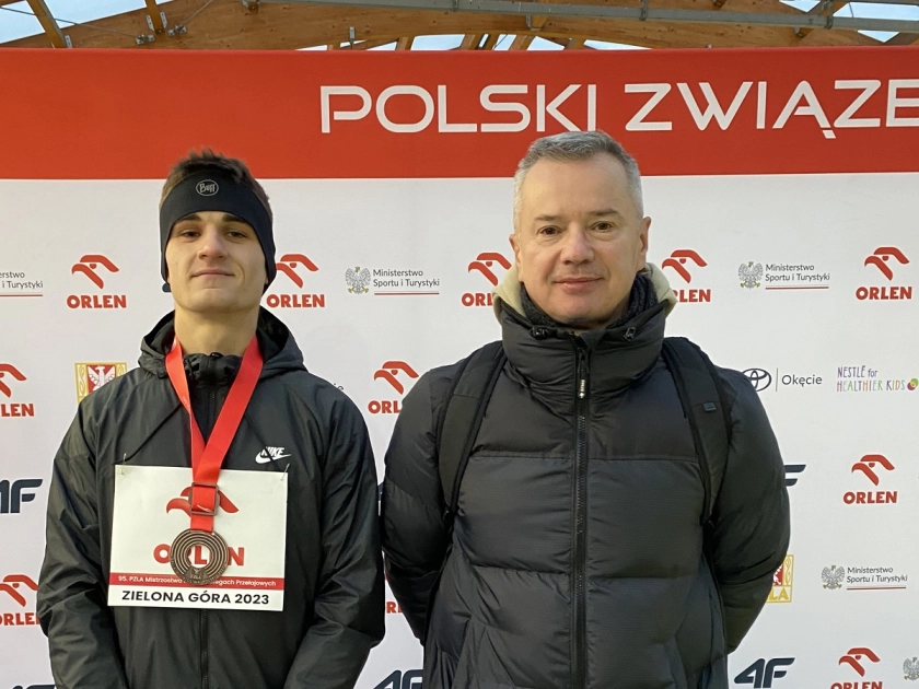 Sukces Adama Ochnika - trening i zawody na własny koszt