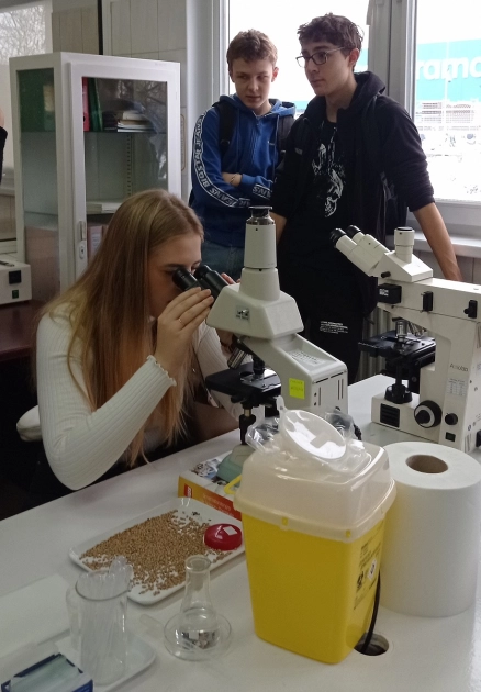 Młodzież ZS na zajęciach w PIORiN w Elblągu