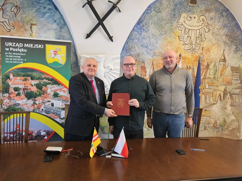 Podpisanie umów na realizację zadań publicznych