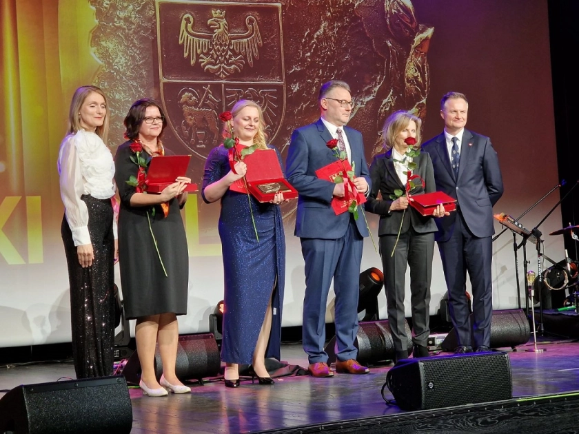 LAURY "NAJLEPSZY Z NAJLEPSZYCH" WRĘCZONE!