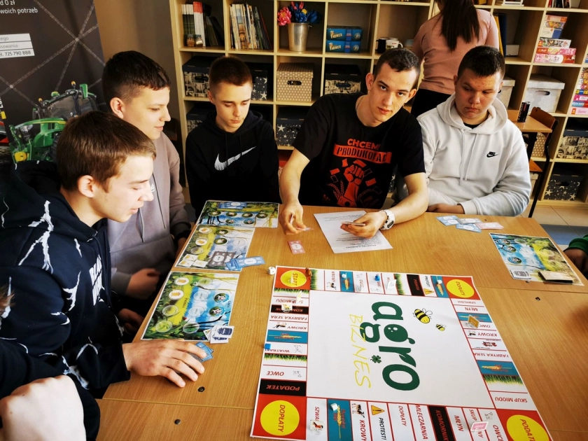   Warsztaty zawodoznawcze w ZSEiT