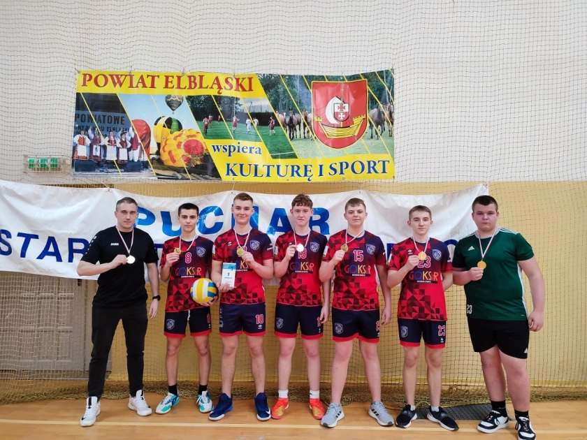 Młodzi siatkarze z Godkowa wygrywają