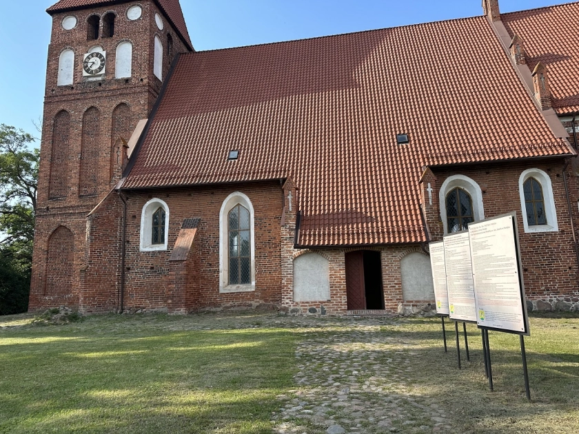 Renowacja kościoła w Mariance