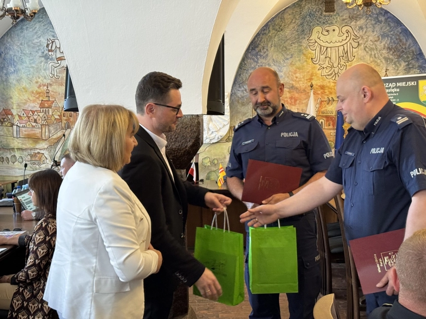 Na sesji m.in. o bezpieczeństwie i drogach