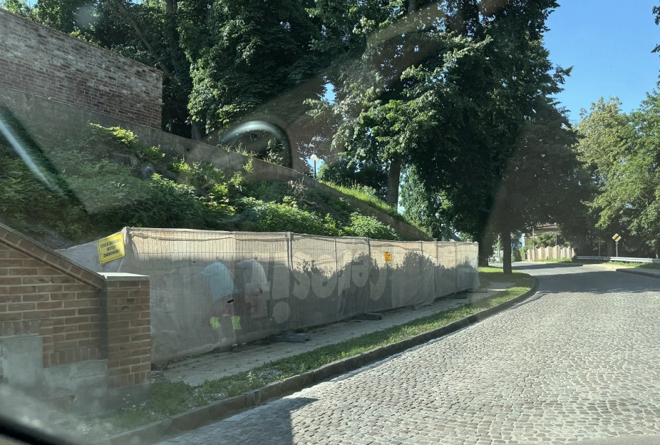 Remont murów oporowych