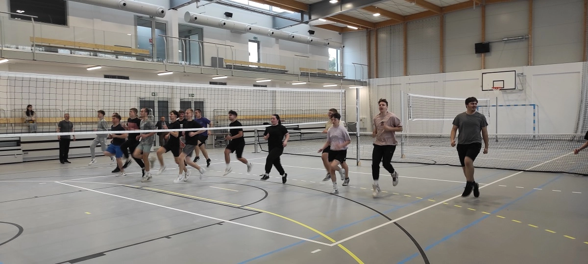 Hala sportowo-widowiskowa w ZSEiT otwarta!