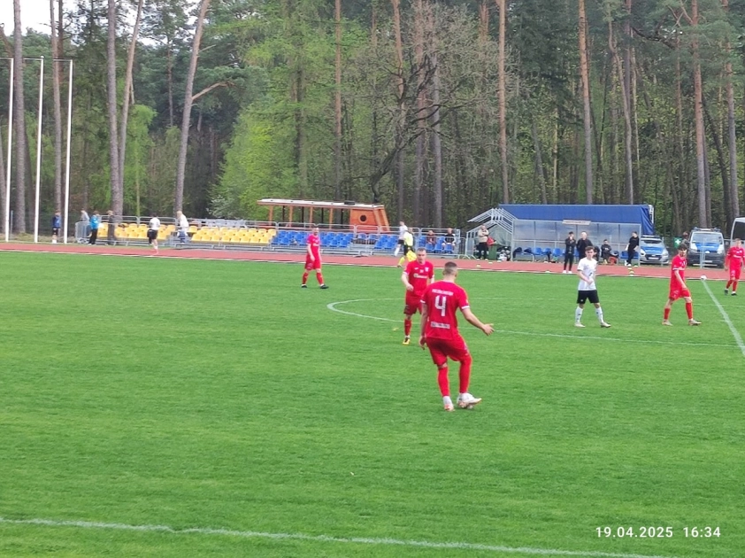 Polonia wygrywa w Lidzbarku