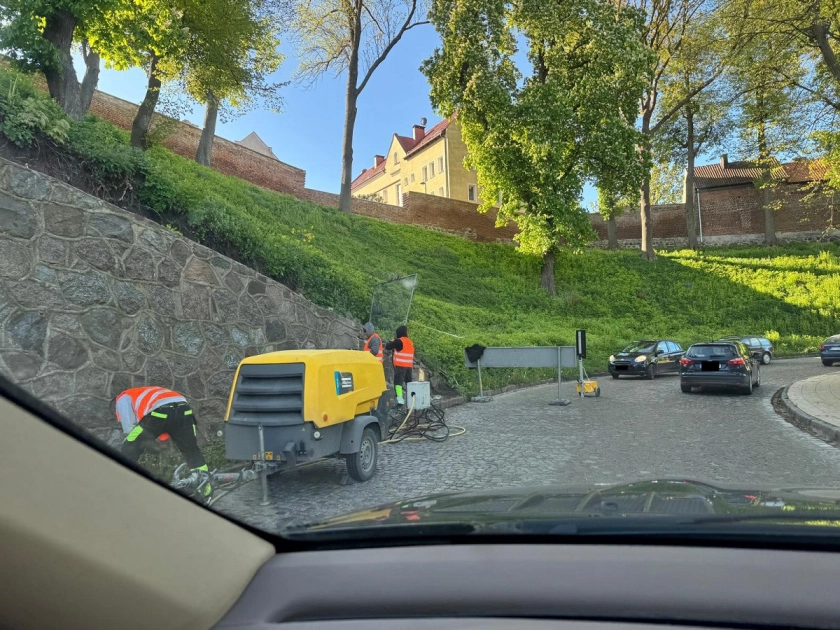 Utrudnienia na ulicy Zamkowej