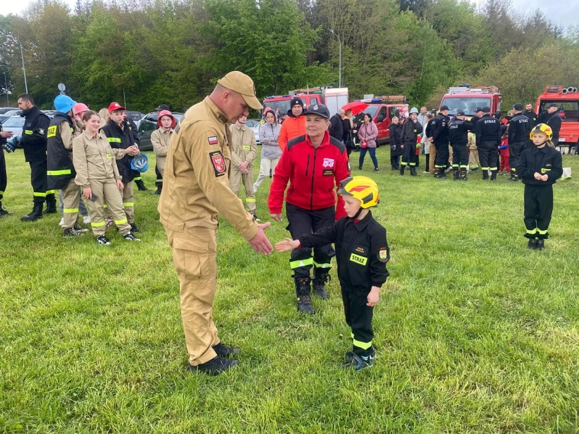 Tradycyjne zawody strażaków ochotników