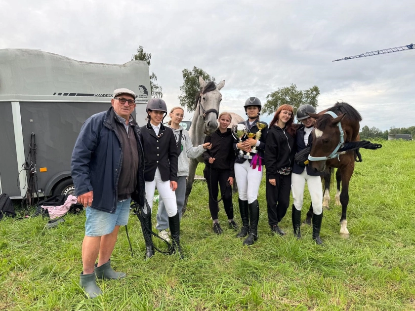 Jula z licencją, Kasia z pucharami