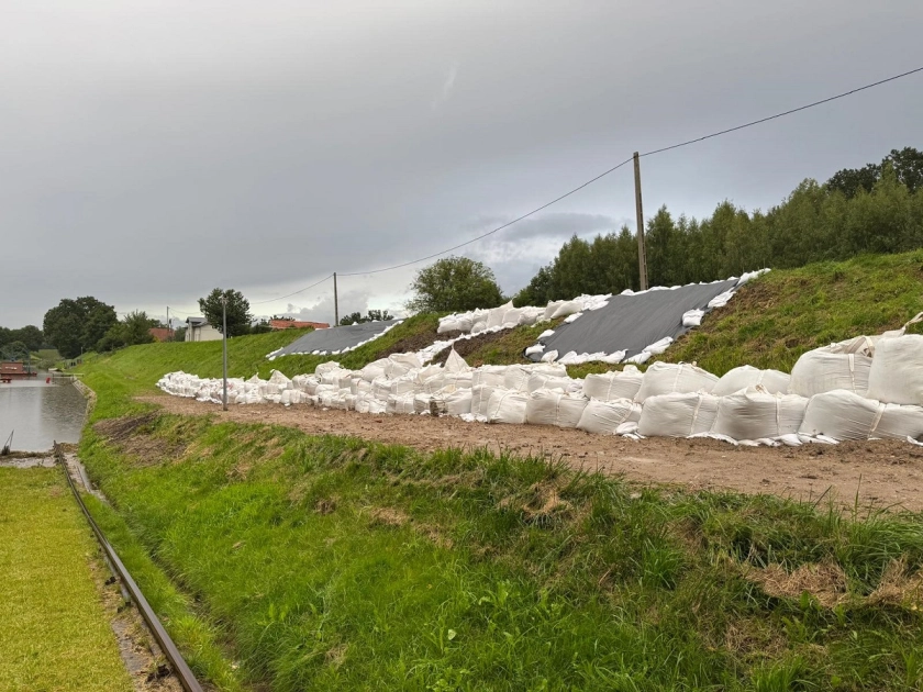 Wyrwa załatana – statki popłynęły