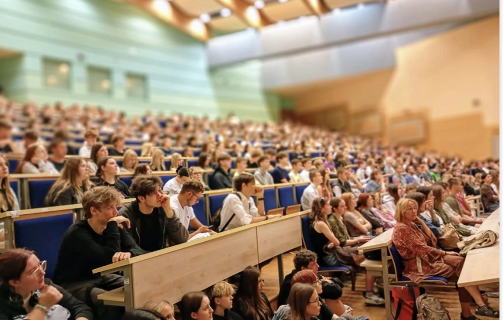 Maturzyści ZSEiT w Pasłęku na Salonie Maturzystów w Gdańsku