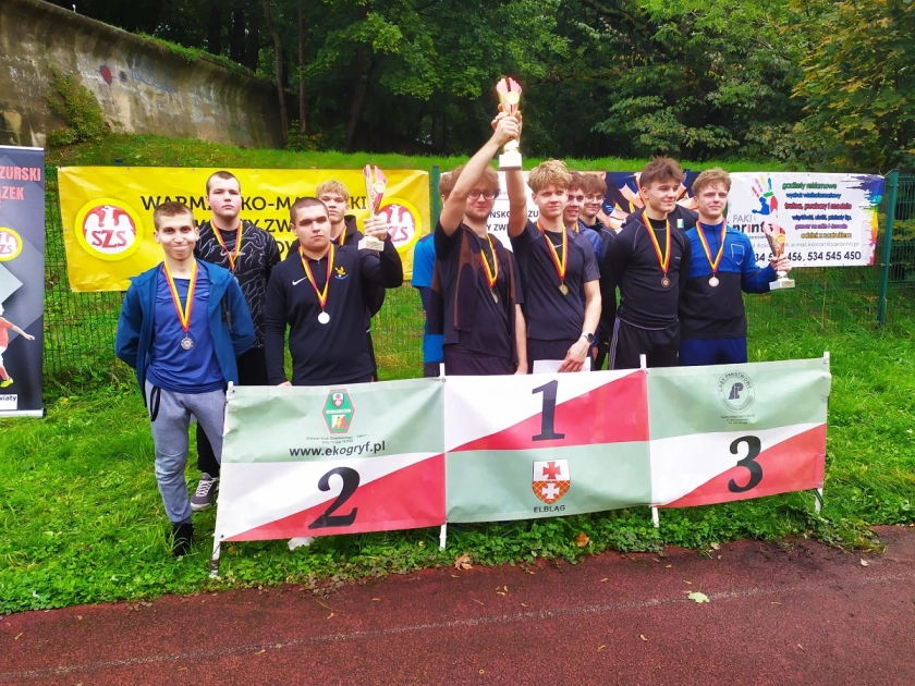 ZSEiT w „Finale Wojewódzkim” Licealiady w Biegu na Orientację