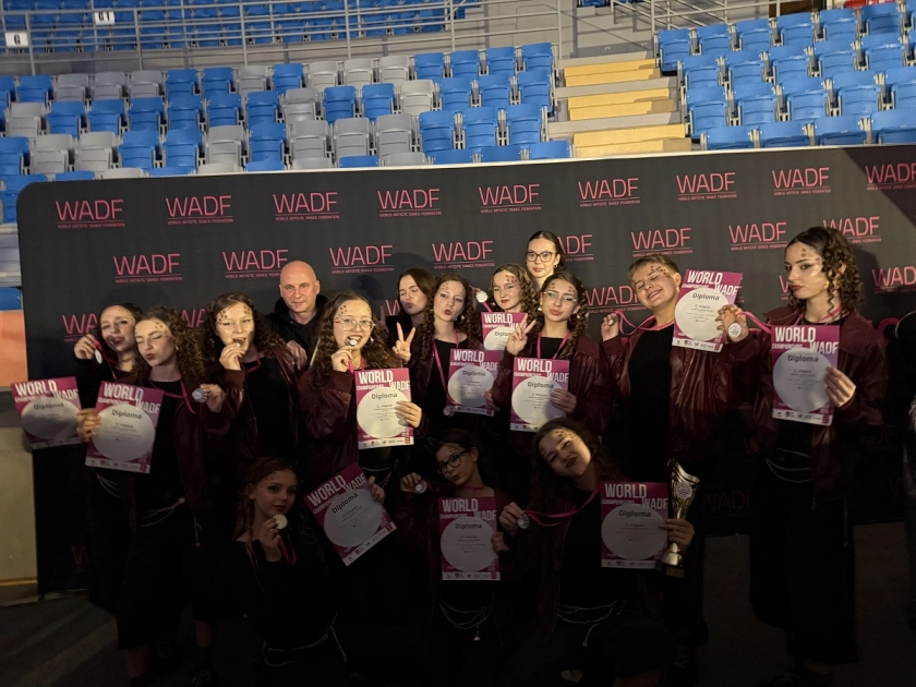 Formacja taneczna Unique z Pasłęka wicemistrzem świata