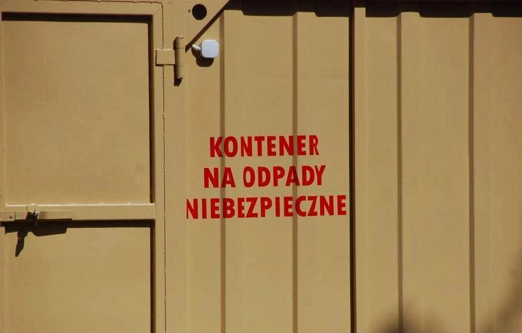 Godziny otwarcia kontenerów na odpady niebezpieczne