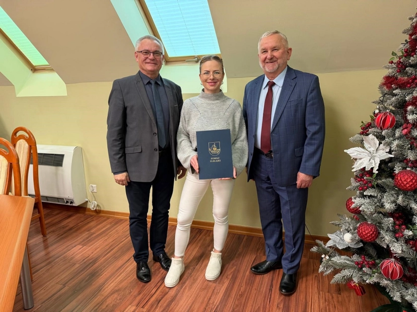 Powiat wspiera kulturę i sport &ndash; umowy podpisane