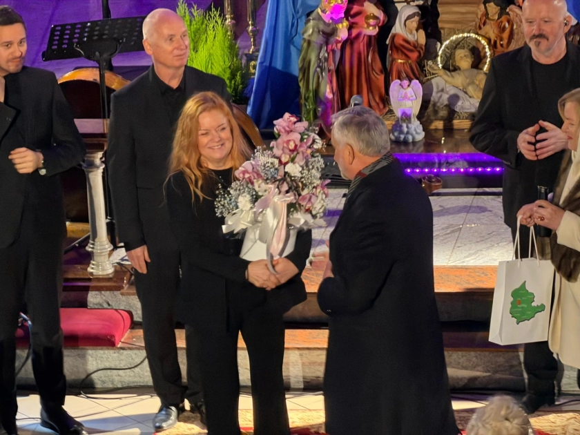 Jazzująca Hanna Banaszak w &bdquo;kościelnym&rdquo; repertuarze