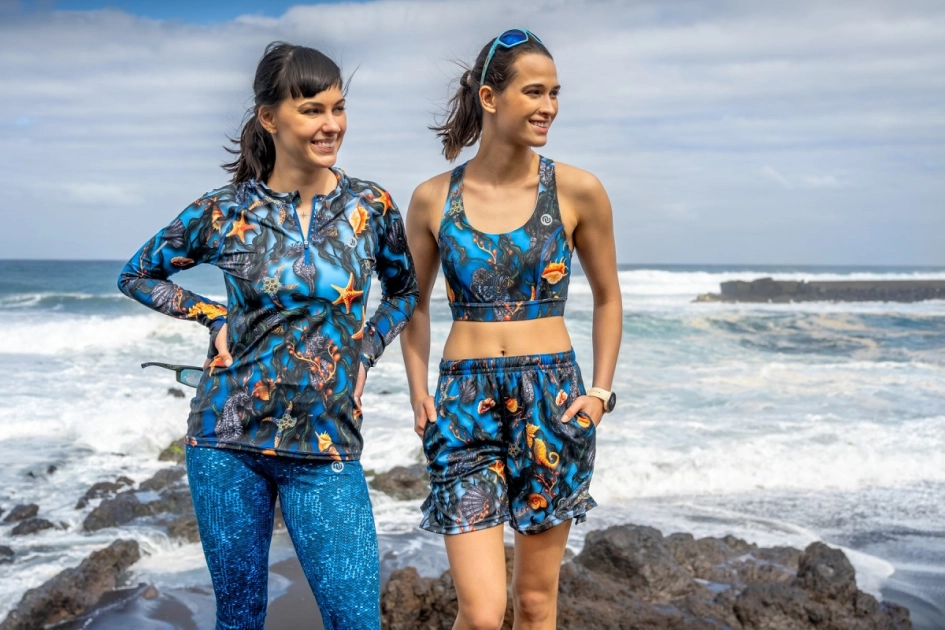 Jakie cechy powinien posiadać str&oacute;j idealny zar&oacute;wno na siłownię, jak i na co dzień?