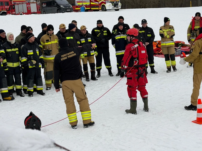 Ćwiczenia i warsztaty ratownictwa lodowego