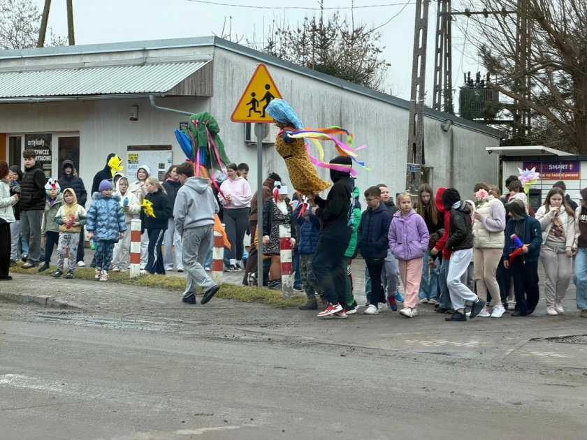Marzanny wylądowały w śmieciarce