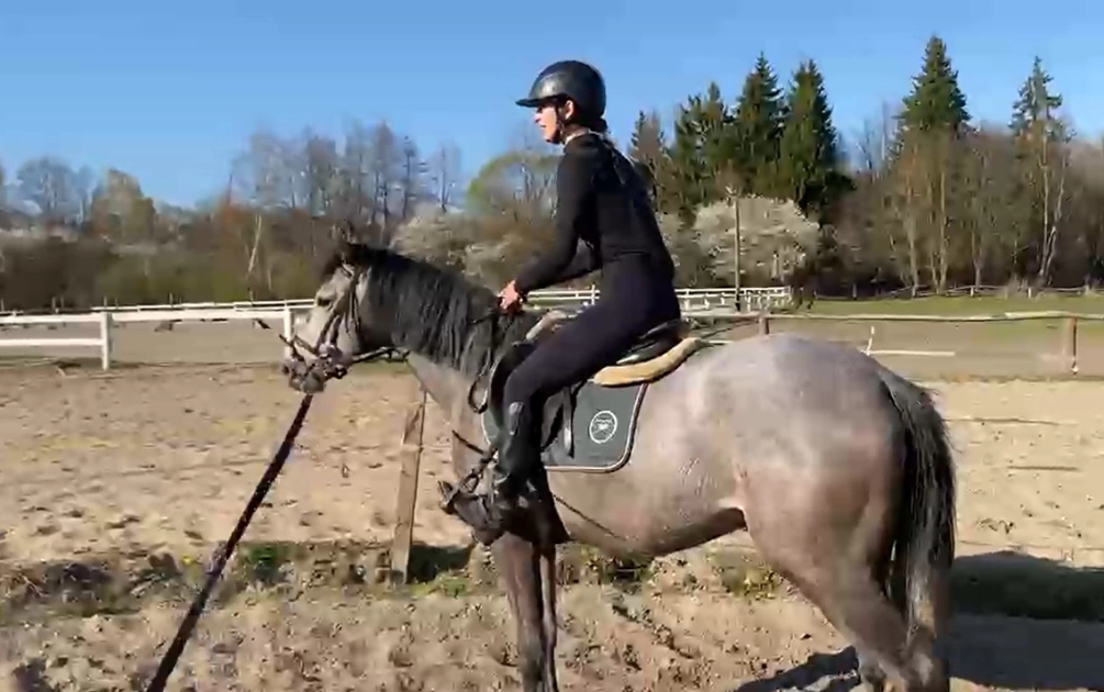 Trening i sprzątanie świata w Nenii