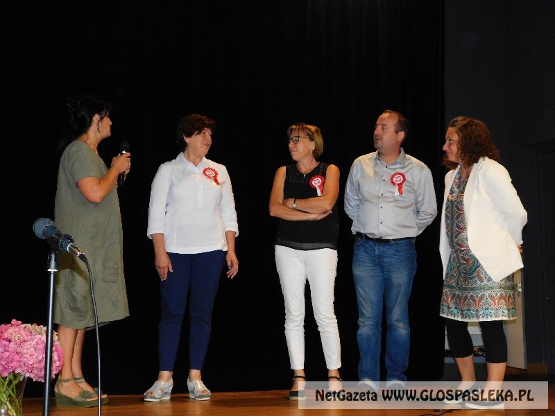 Wizyta mieszkańców Aniołowa we Francji. 