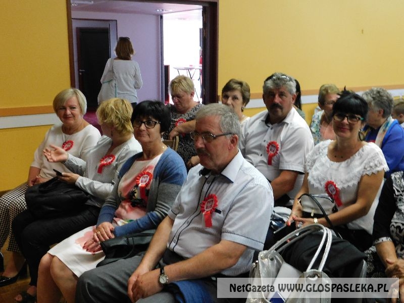 Wizyta mieszkańców Aniołowa we Francji. 