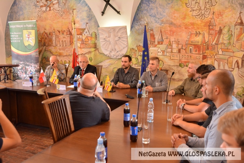 konferencja wykopaliska pod zamkiem