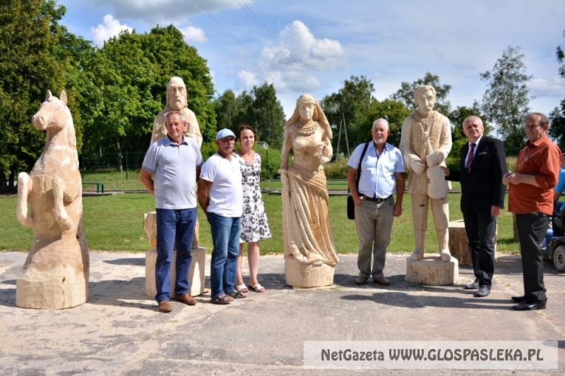 Rzeczna - koniec pleneru rzeźniarskiego 