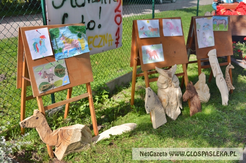 Rzeczna - koniec pleneru rzeźniarskiego 