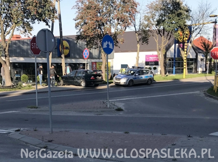 Kolizja BMW i VW Polo