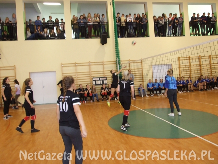 Siatkówka w Gimnazjum nr 1