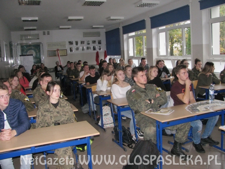 Straż Graniczna szuka rekrutów w ZSEiT