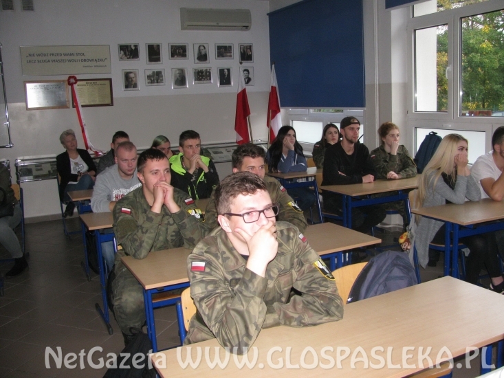 Straż Graniczna szuka rekrutów w ZSEiT