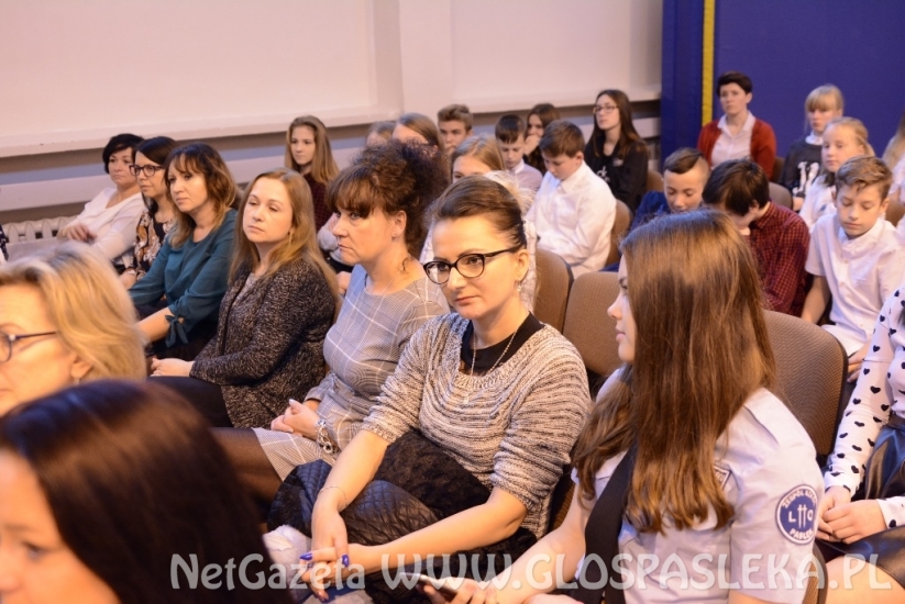 Dzień Niepodległości i oddanie do użytku windy w ZS