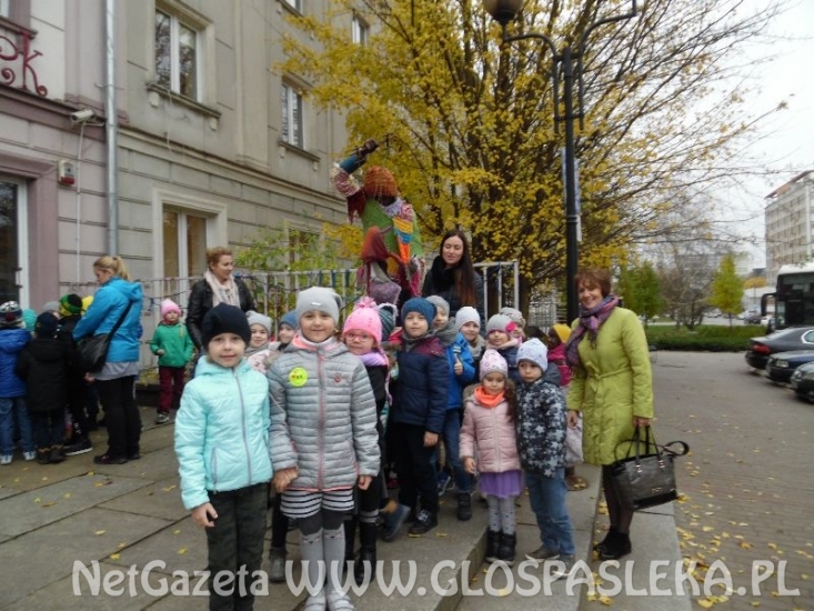 Wyjazd dzieci z Przedszkola nr 1 do olsztyńskiego teatru