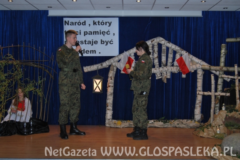 Dzień Niepodległosći w ZSeiT