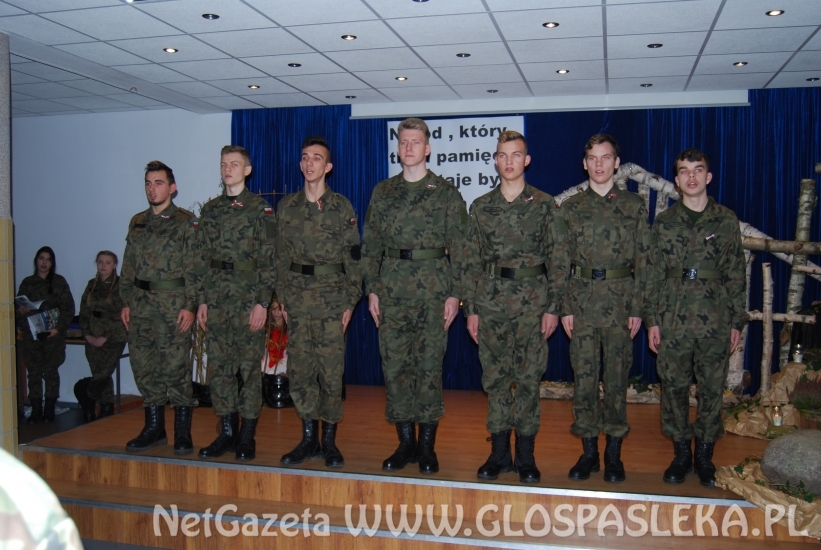 Dzień Niepodległosći w ZSeiT