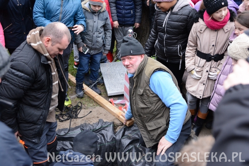 Zakopanie kapsuły czasu 30.11.2017r.