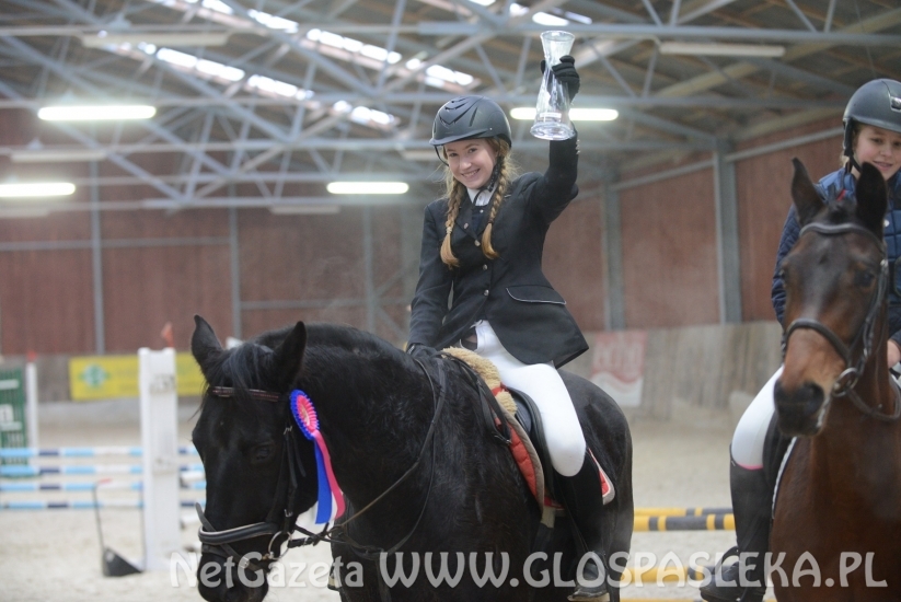 Przedświąteczne skakanie amazonek z Nenii