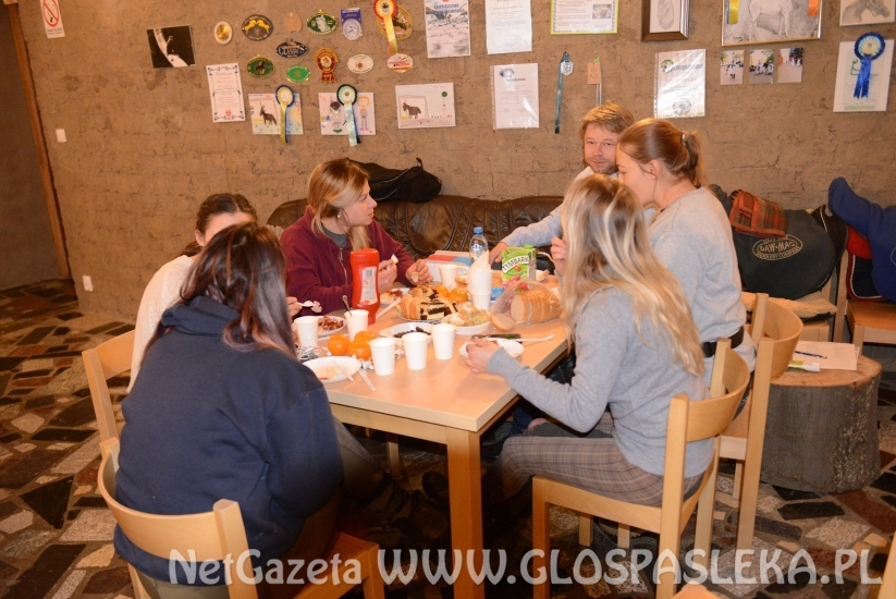 Przedświąteczne skakanie amazonek z Nenii