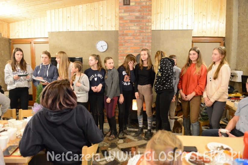 Przedświąteczne skakanie amazonek z Nenii