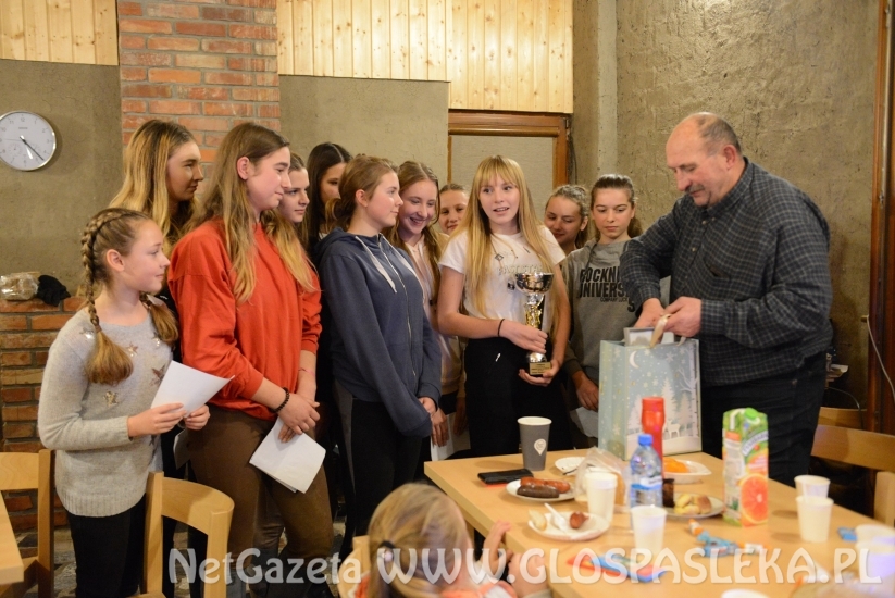 Przedświąteczne skakanie amazonek z Nenii