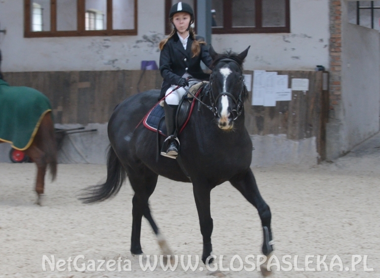 Przedświąteczne skakanie amazonek z Nenii