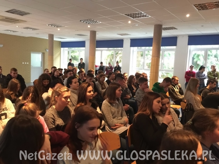 Finał Narodowego Programu Rozwoju Czytelnictwa w ZSEiT w Pasłęku