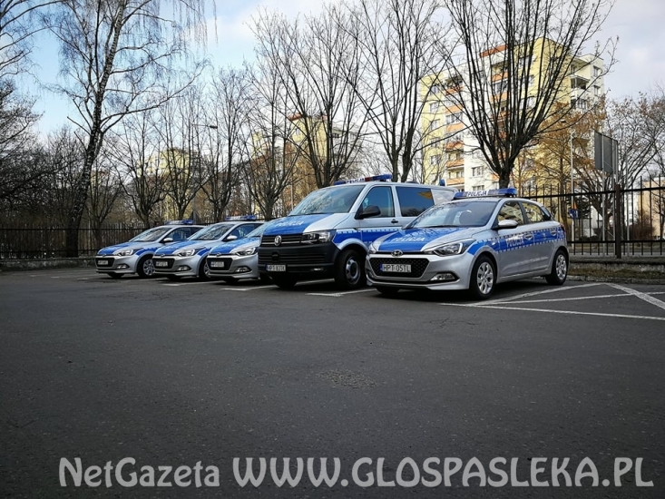 Przekazanie policyjnych radiowozów