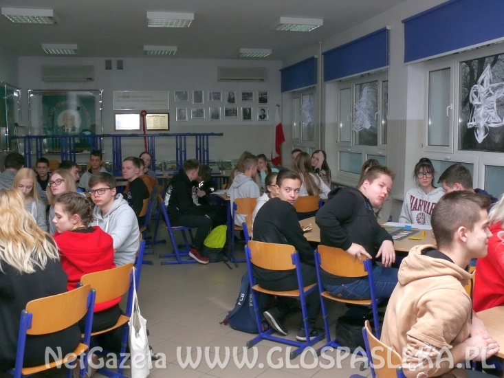 W ZSEiT  „ Kształcenie w zawodzie jest w modzie”