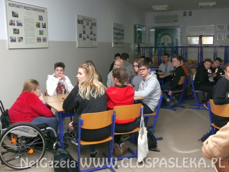 W ZSEiT  „ Kształcenie w zawodzie jest w modzie”