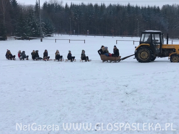 Młodzież skorzystała z uroków zimy